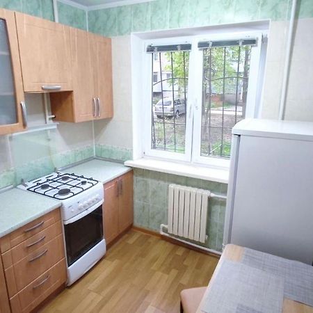 Apartament Str Grenoble キシナウ エクステリア 写真